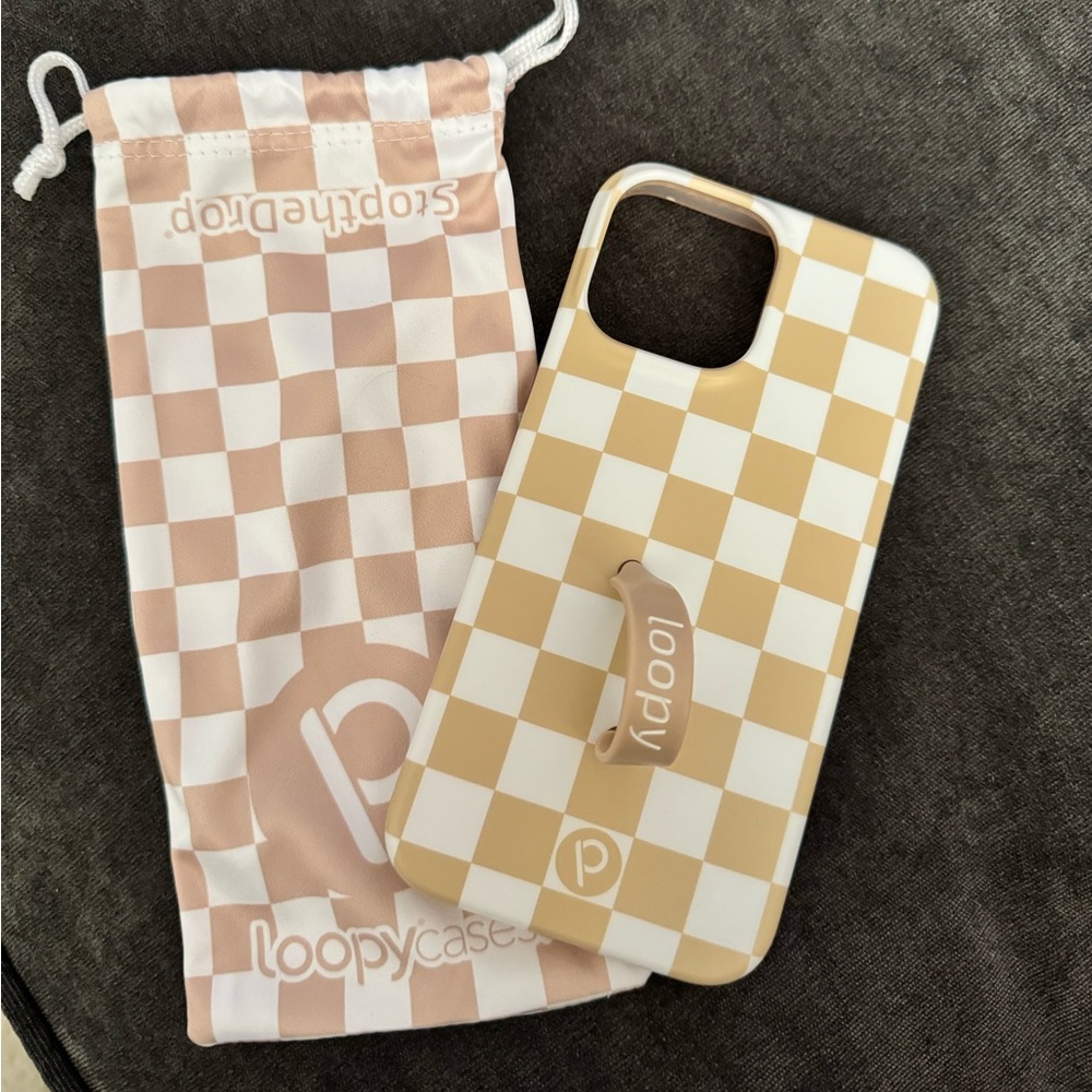 iPhone 13 Pro Max Loopy case in Sand Dollar Checkered